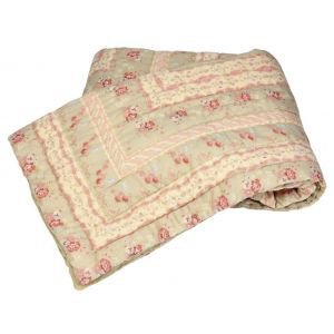Vintage Print Bed Throw
