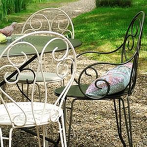 Round opera table 67cm and 2 Montmartre armchairs - Russet