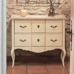 Louis X1V Chest of Drawers